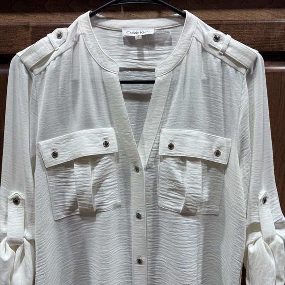 Calvin Klein White‎ Textured Utility Blouse - Size Small - Picture 3 of 8